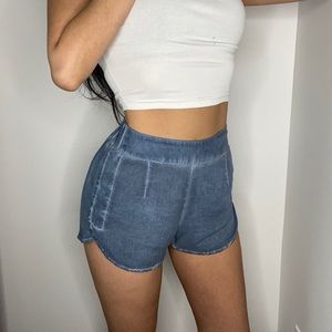 Stretchy waist band booty shorts size XS